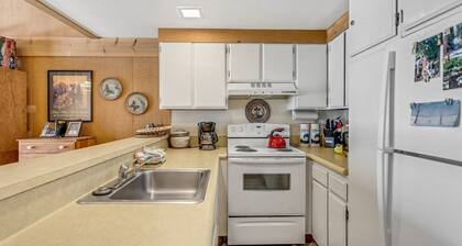 Cozy Dog Friendly Studio w/ Loft - Creekside #87 by Bear Valley Vacation Rentals