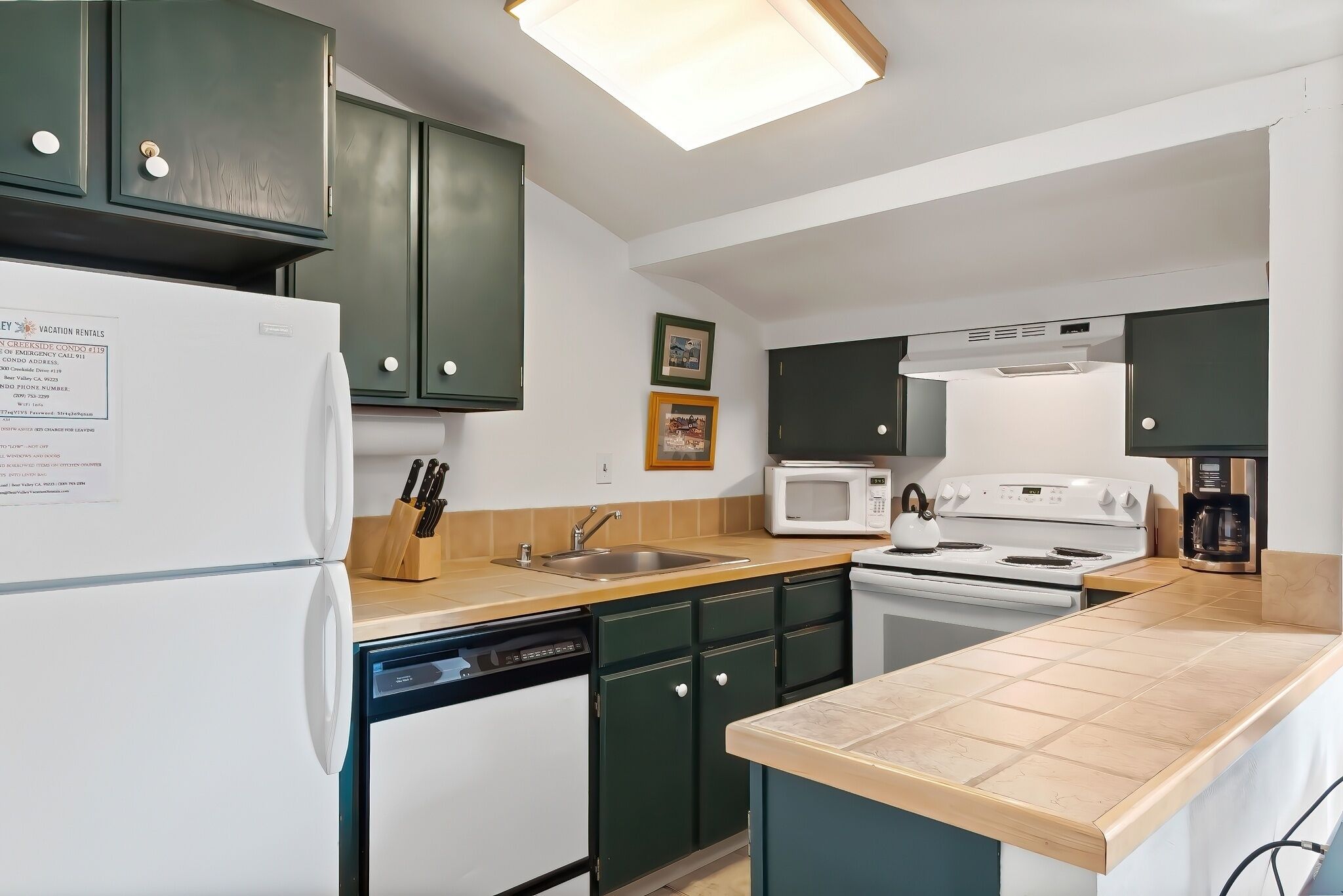 Bright, Spacious Studio! - Creekside  #119 by RedAwning