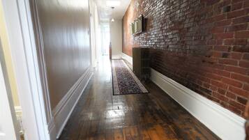 Huoneisto | 3 makuuhuonetta, silitysrauta/-lauta, ilmainen Wi-Fi