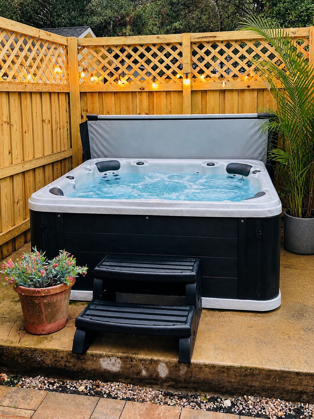 Outdoor spa tub