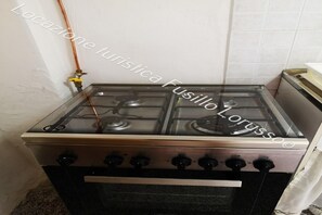 Refrigerador y microondas 