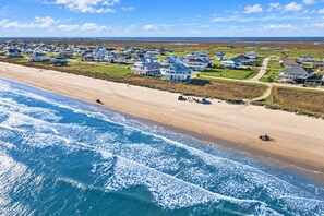 Exclusive community offers guests direct access to the white-sand Gulf beaches.