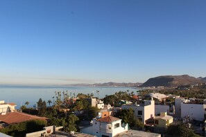 View from property - Suite Giuseppe, luxury and comfort close to the malecon. Breakfast included  (La Paz)