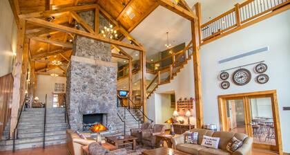 Suites at Silver Tree: A204 Studio Standard View