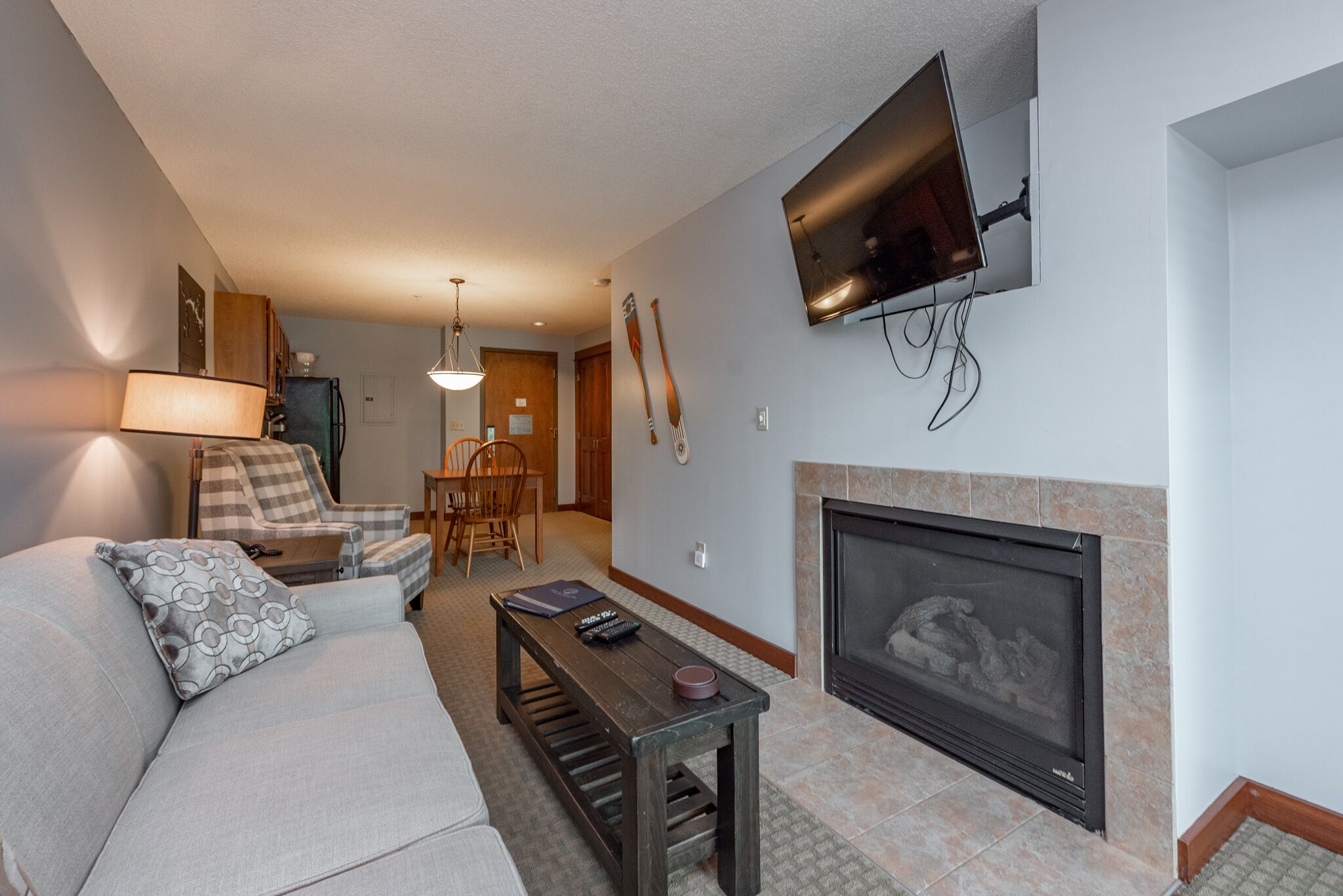 Suites at Silver Tree B104: 1 Bedroom Lake View Suite at Lakefront Hotel