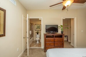 3 habitaciones, tabla de planchar con plancha y wifi 