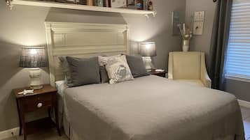 2 habitaciones, tabla de planchar con plancha y cuna de viaje