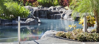 Mauna Lani Palm Villas H4 Corner Two-story Villa with Floor to Ceiling Views