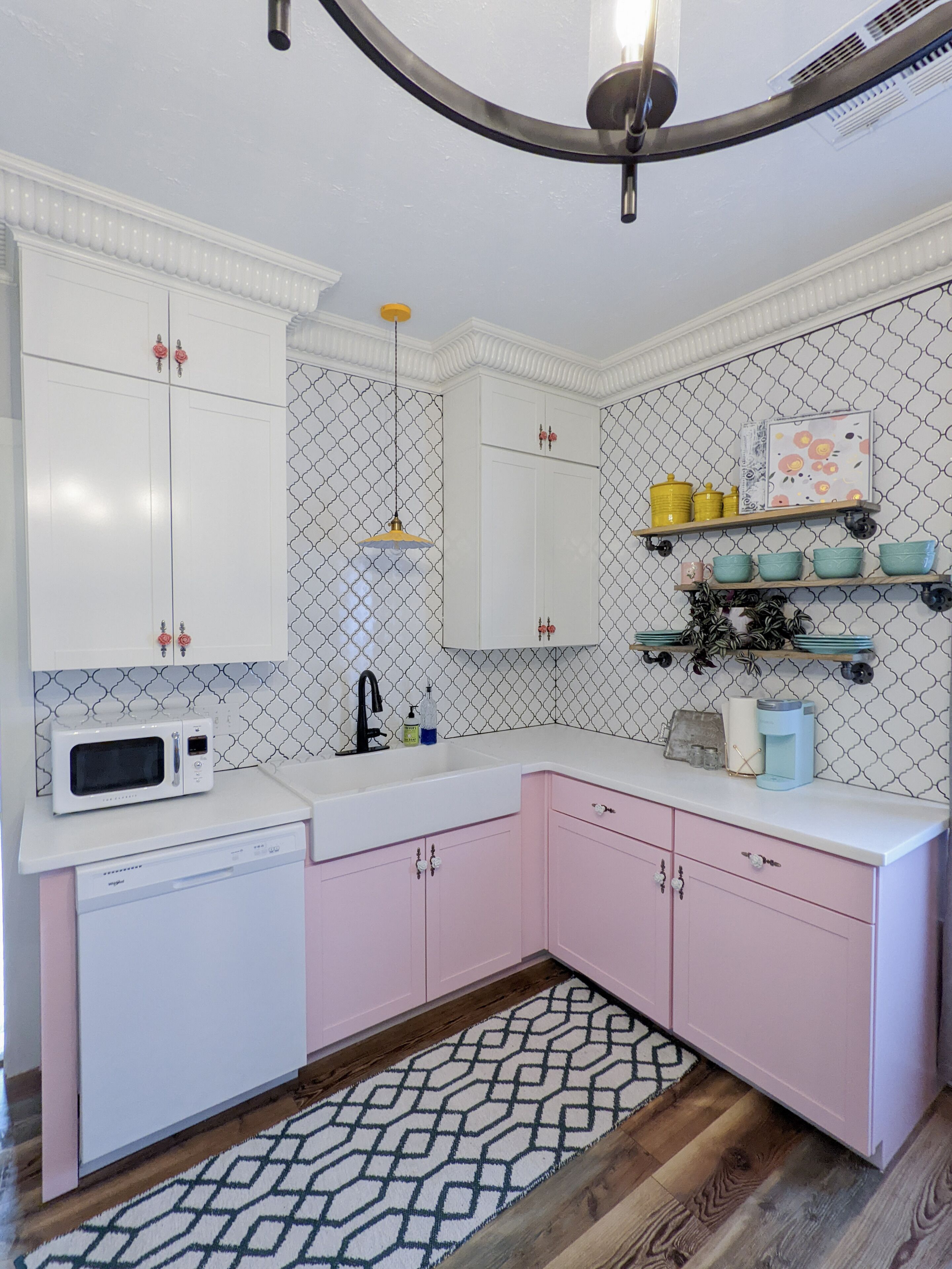 Mainly Yours - Broken Arrow Rose District