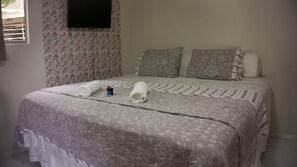 Comfort Chalet | Individually decorated, individually furnished, blackout drapes - Pousada Viana (Garanhuns)