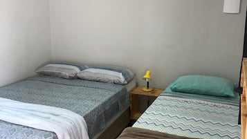 Standard-chalet | Yksilöllisesti sisustettu, yksilöllisesti kalustettu, pimennysverhot