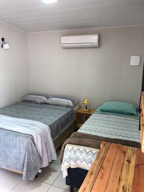 Standard Chalet | Individually decorated, individually furnished, blackout curtains - Pousada Viana (Garanhuns)
