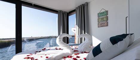 1 bedroom, WiFi