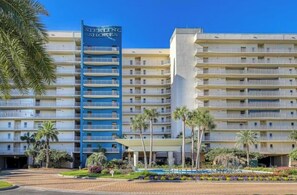 Front of property - Sterling Shores by Panhandle Getaways (Destin)