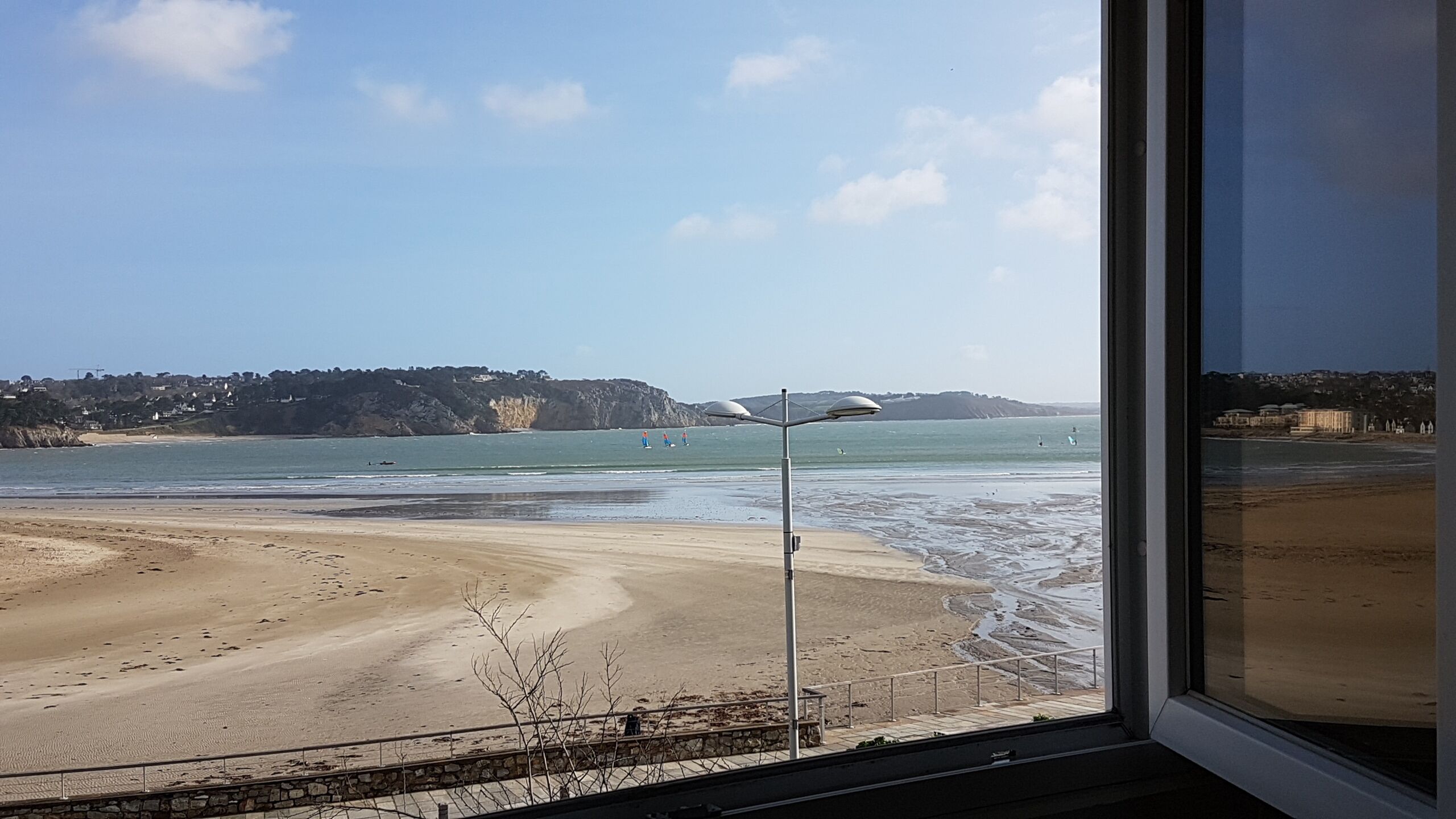 Chez Nany, warm duplex on the port of Morgat