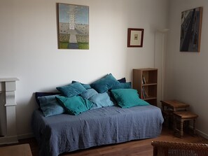 2 bedrooms, desk, free WiFi