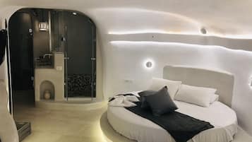 Habitación superior | Sistema de insonorización, tabla de planchar con plancha, wifi gratis