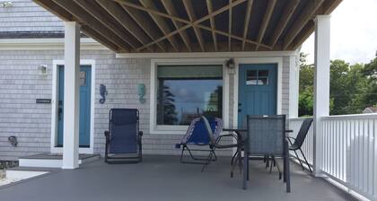 Unique cottage on Cape Cod Bay