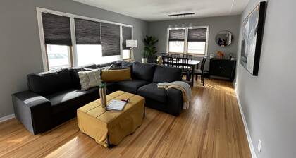 90's Arcade Oasis⚡️Theater⚡Wifi⚡ Gym ⚡ Sleeps 10!