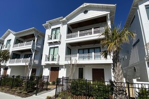 複式房屋, 3 間臥室 | 外觀