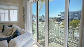 غرفة المعيشة