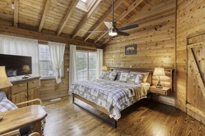 1 غرفة نوم ومكواة/لوح كي وواي فاي مجانًا وملاءات أسرّة