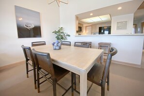 Appartement, 3 slaapkamers | Dineren