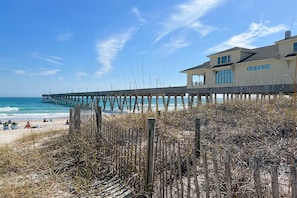 Beach - Beach Bubble Bungalow by Sea Scape Properties (Wrightsville Beach)