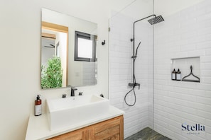 Design House, 3 Bedrooms, Non Smoking, Private Pool | Bathroom | Shower, towels - 3 Story Home with Private Roof Pool and Tropical Views (Tulum)