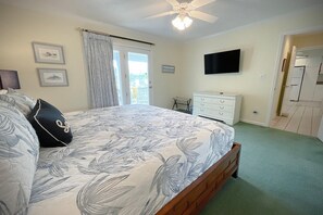 House, 4 Bedrooms | 4 bedrooms, individually decorated, individually furnished - Casa del Mar by Sea Scape Properties (Wrightsville Beach)