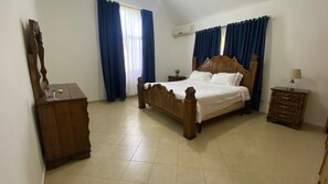 3 Schlafzimmer, Bügeleisen/Bügelbrett, kostenloses WLAN, Bettwäsche