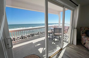 Balcony - On The Rocks by Sea Scape Properties (Carolina Beach)