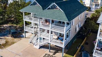 Duplex, 4 Bedrooms | Exterior