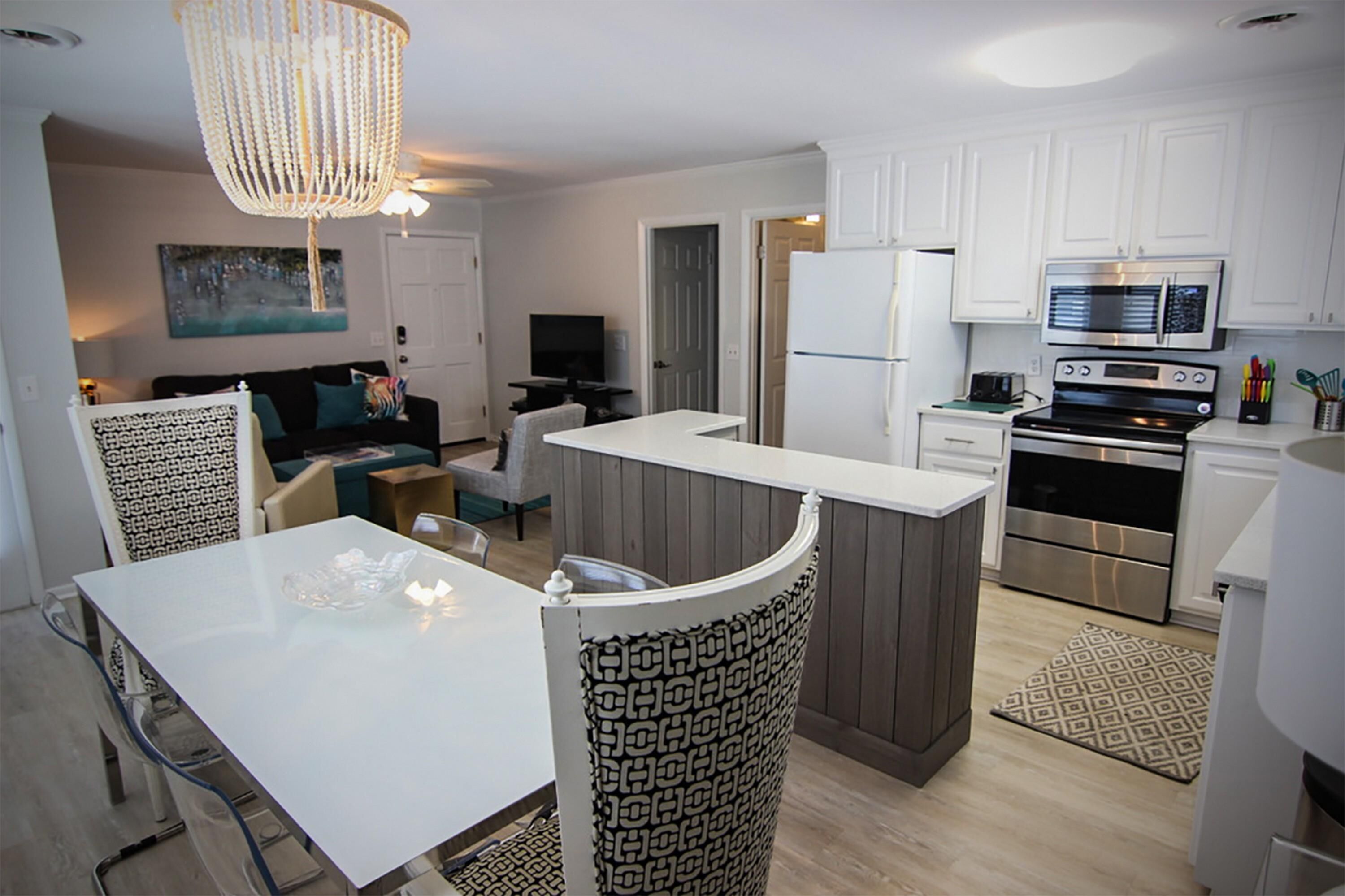 Alloggio su due livelli, 2 camere da letto | Cucina privata | Forno, pentole/stoviglie/utensili