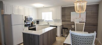 North Lumina Ave Duplex by Sea Scape Properties