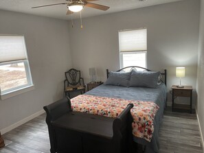 2 chambres, fer et planche Ă repasser, Wi-Fi gratuit, draps fournis