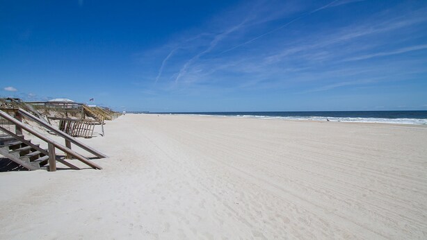 Condo, 2 Bedrooms | Beach - Jellyfish Hideaway by Sea Scape Properties (Carolina Beach)