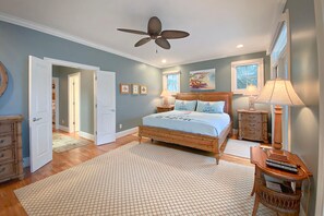 5 عدّة غرف نوم وبديكورات فريدة لكل غرفة وطراز فريد لكل وحدة