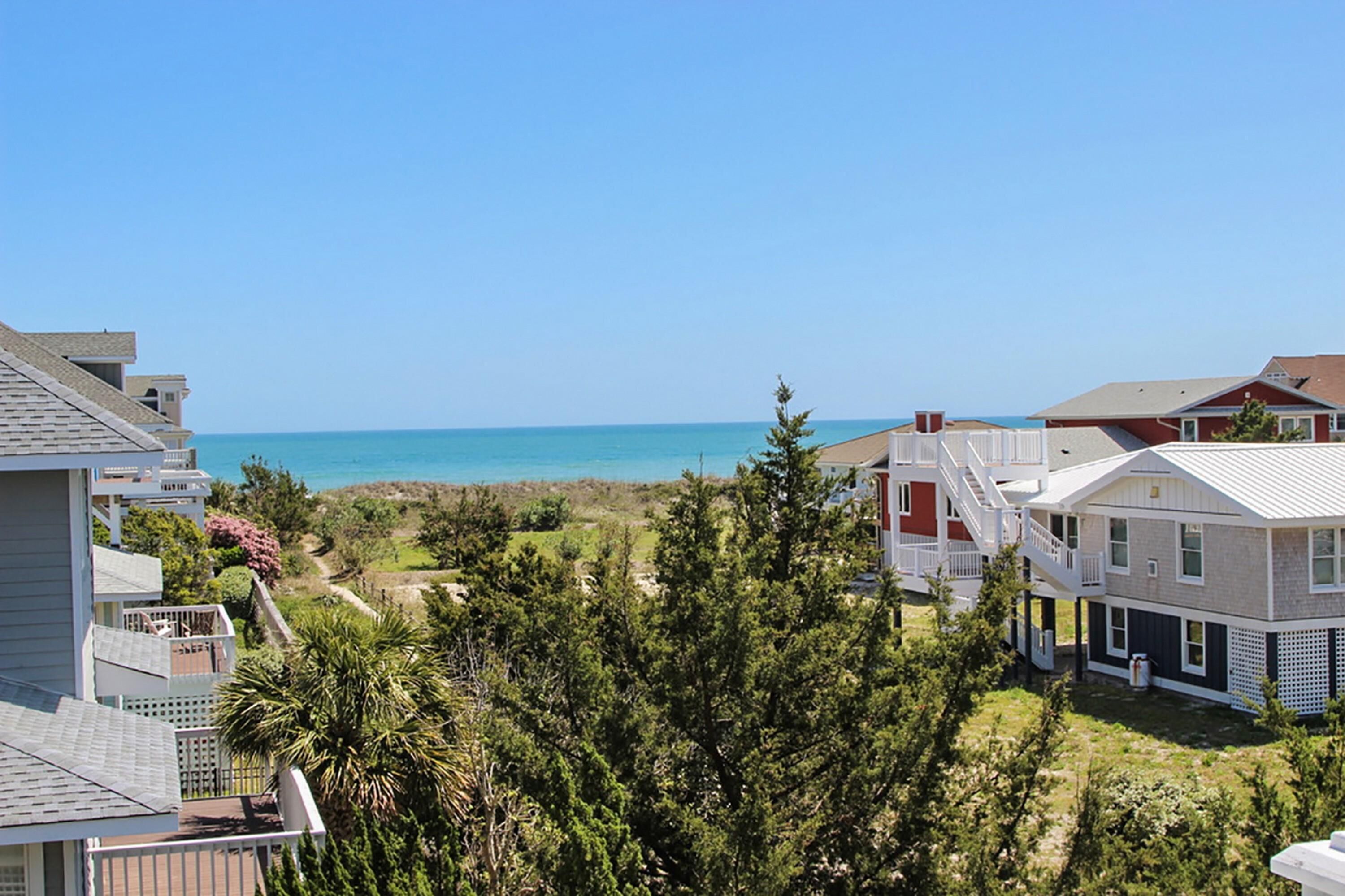 House, 5 Bedrooms | Exterior