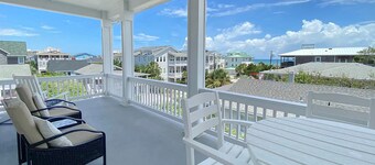 Heron's Nest by Sea Scape Properties