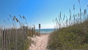Unclassified image, 2 of 56, button - Heron's Nest by Sea Scape Properties (Wrightsville Beach)