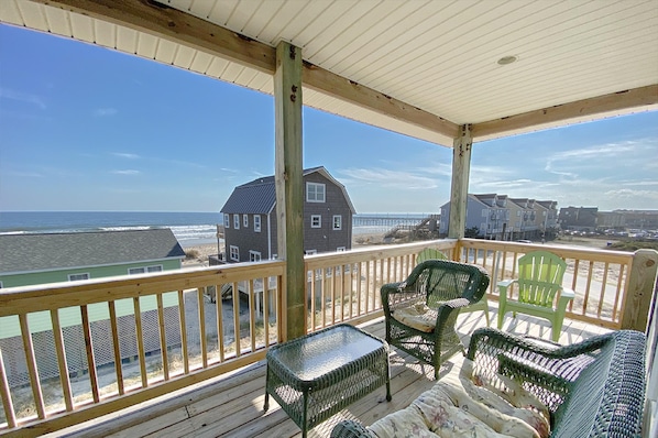 複式房屋, 4 間臥室 | 陽台