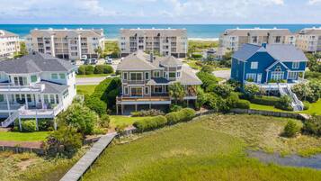 House, 4 Bedrooms | Exterior