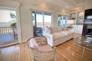 Talo, 4 makuuhuonetta | Olohuone