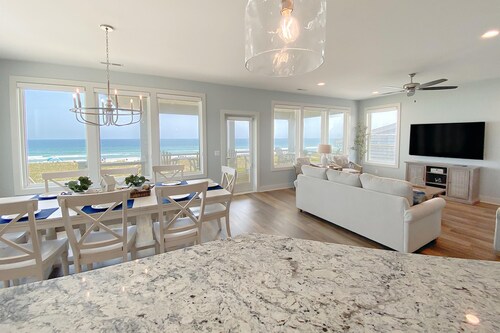 Seaside Oceanfront Duplex by Sea Scape Properties
