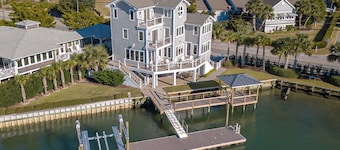 The Great Escape by Sea Scape Properties