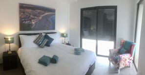 5 Schlafzimmer, Bügeleisen/Bügelbrett, kostenloses WLAN, Bettwäsche