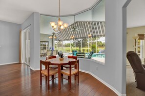 Dining - Solar Heated Private Pool & Lanai On Golf Course! (Sebring)