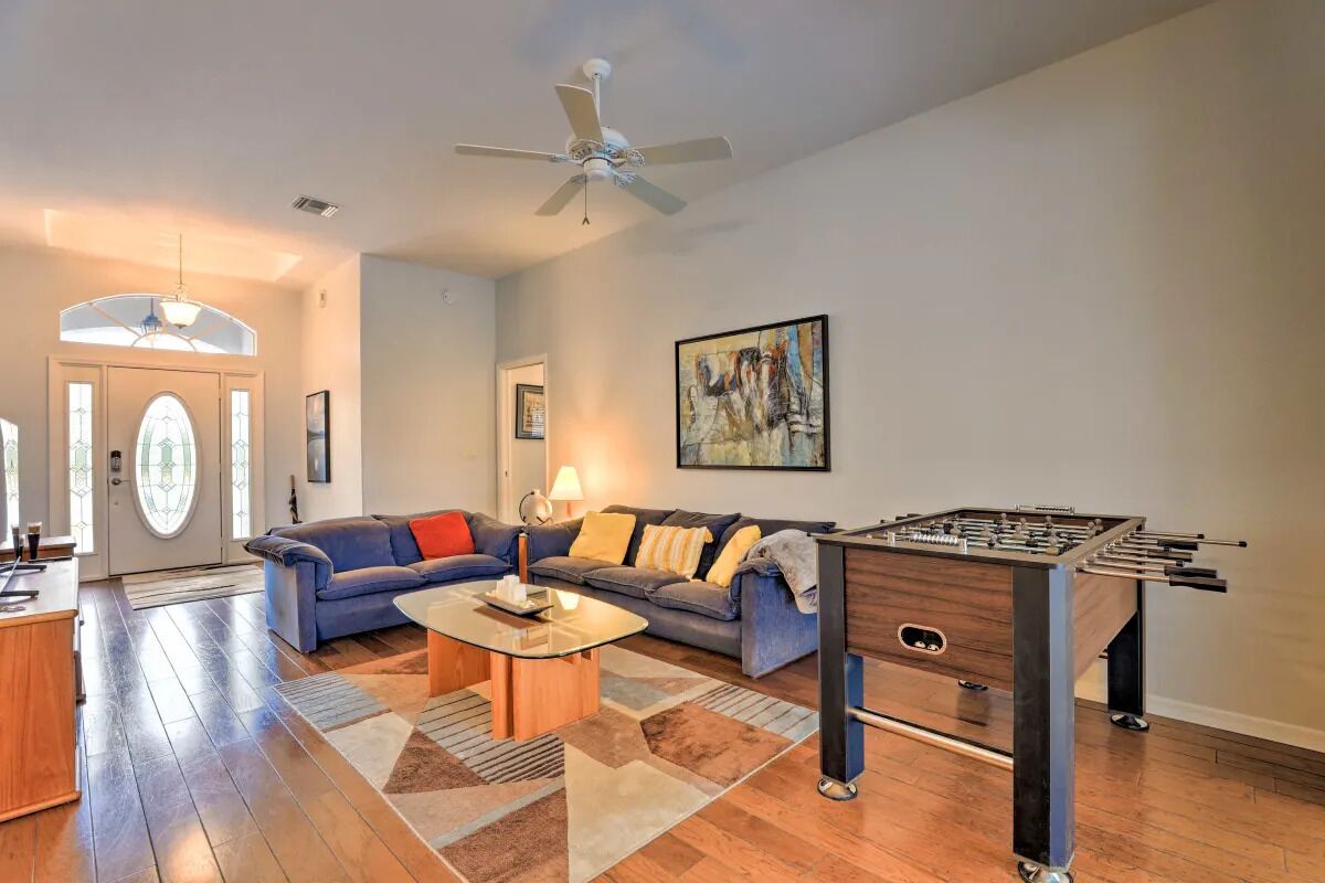 Solar Heated Private Pool & Lanai On Golf Course!