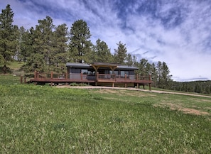 Exterior - Rustic Custom Timber Frame Cabin (Rapid City)